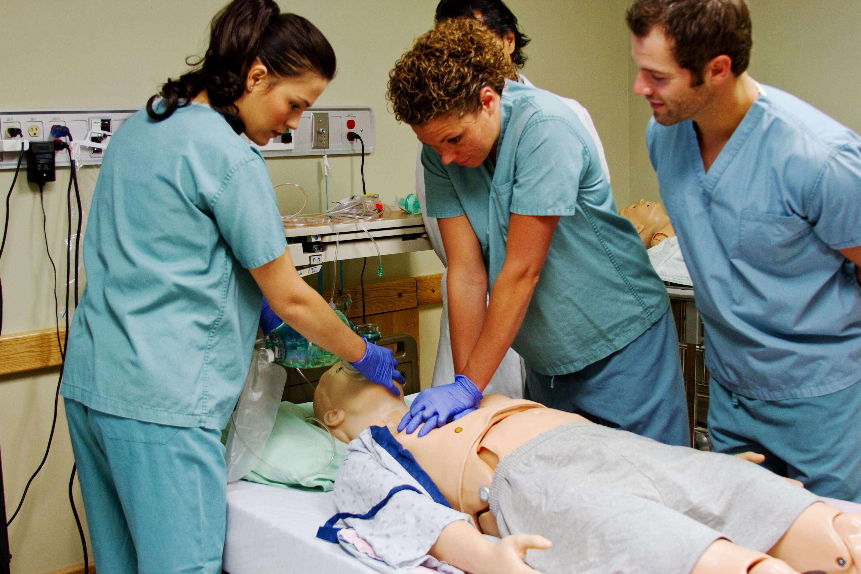 e-Learning Advanced Life Support Training (e-ALS)